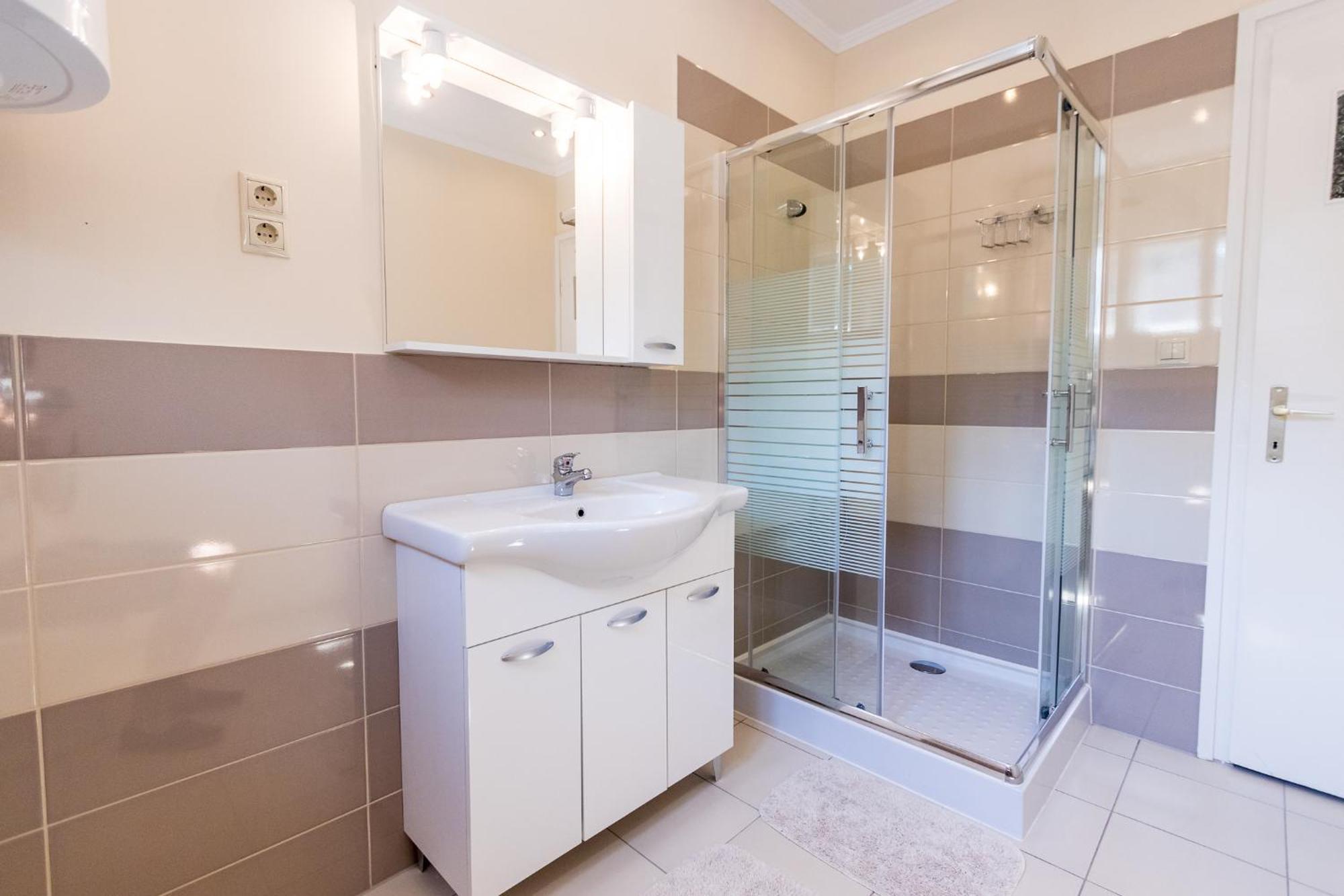 שיופוק Lara Apartments מראה חיצוני תמונה